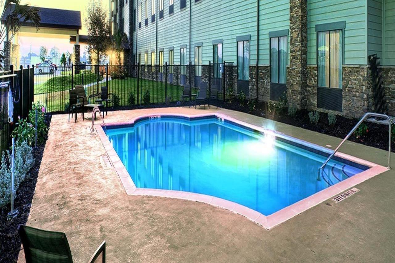Comfort Inn & Suites Beeville Esterno foto